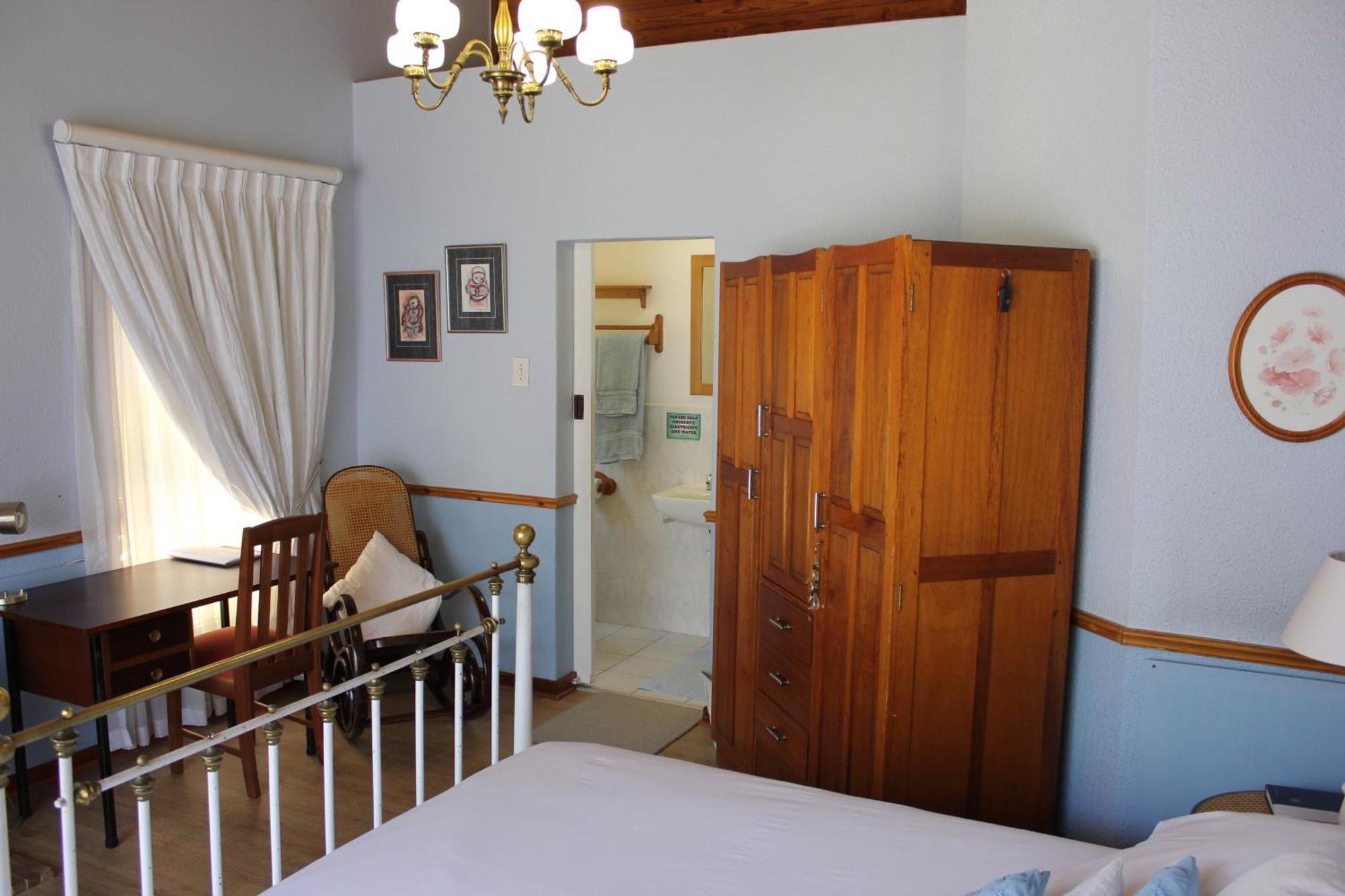 Old Oak Guest House Белвил Стая снимка